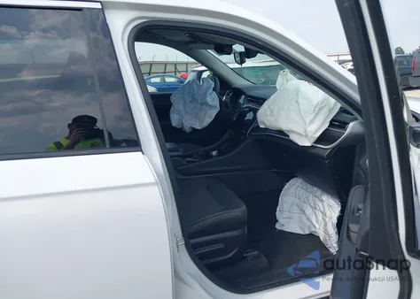 2023 Jeep Grand Cherokee L Laredo 4X4 из США, поврежденный, VIN 1C4RJKAG3P8829281